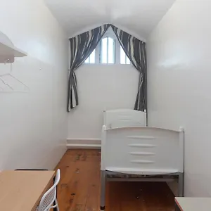 https://jailhouse-accommodation.top-hotels-christchurch.com